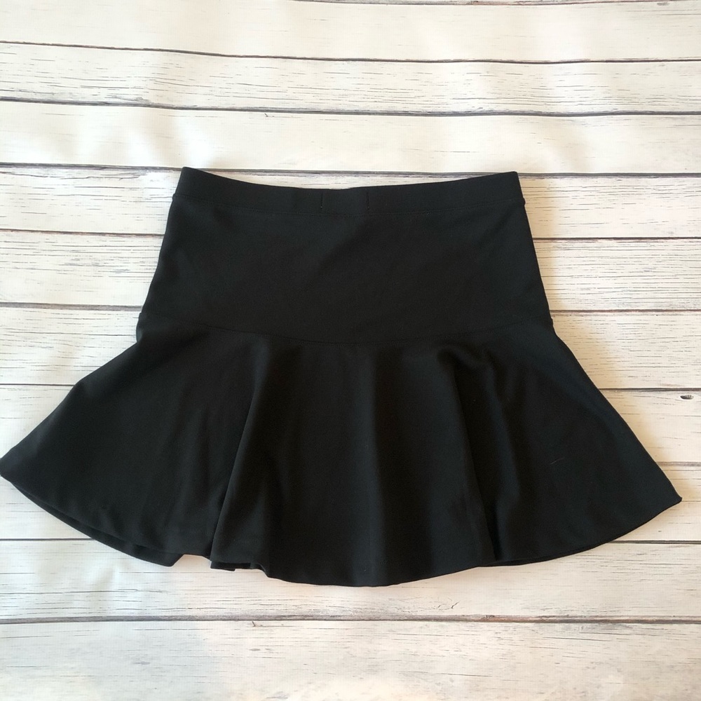 Old Navy Women’s Skirt - Picture 3 of 3